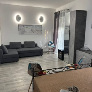 Camera Ponente Numana